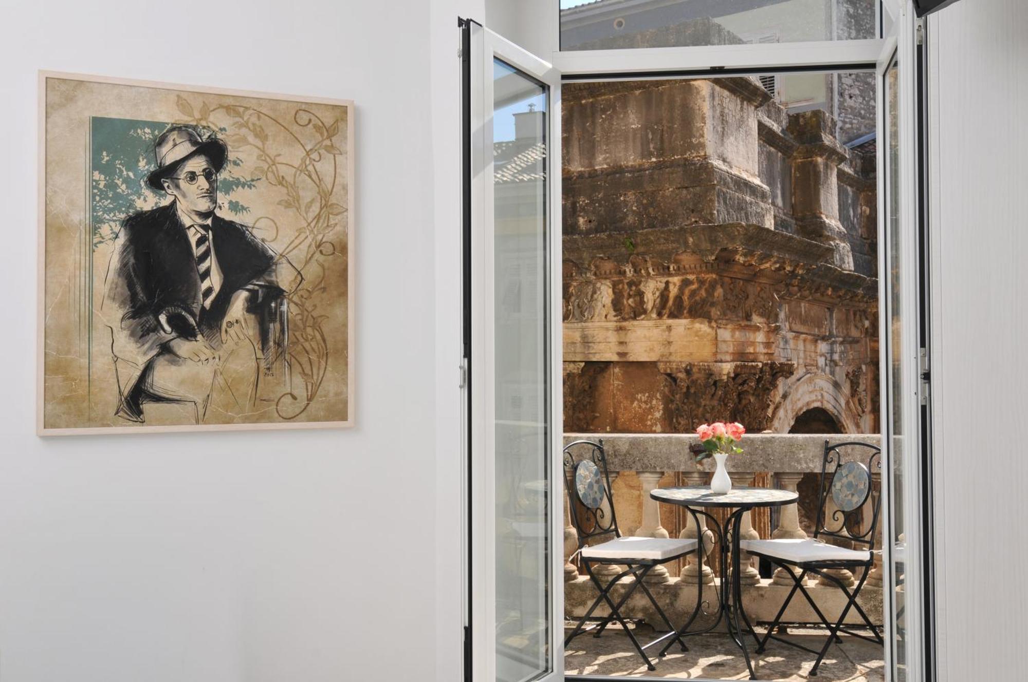Boutique Suites Joyce プーラ エクステリア 写真