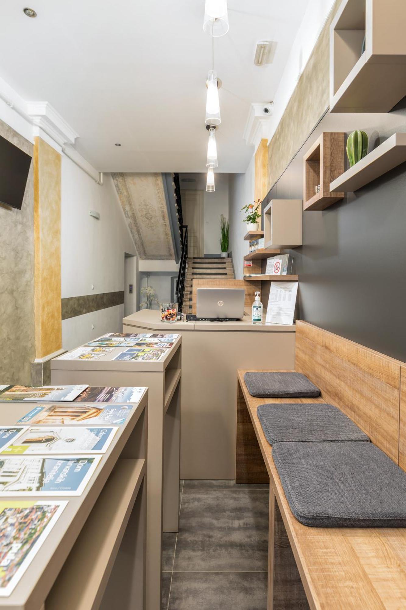 Boutique Suites Joyce プーラ エクステリア 写真